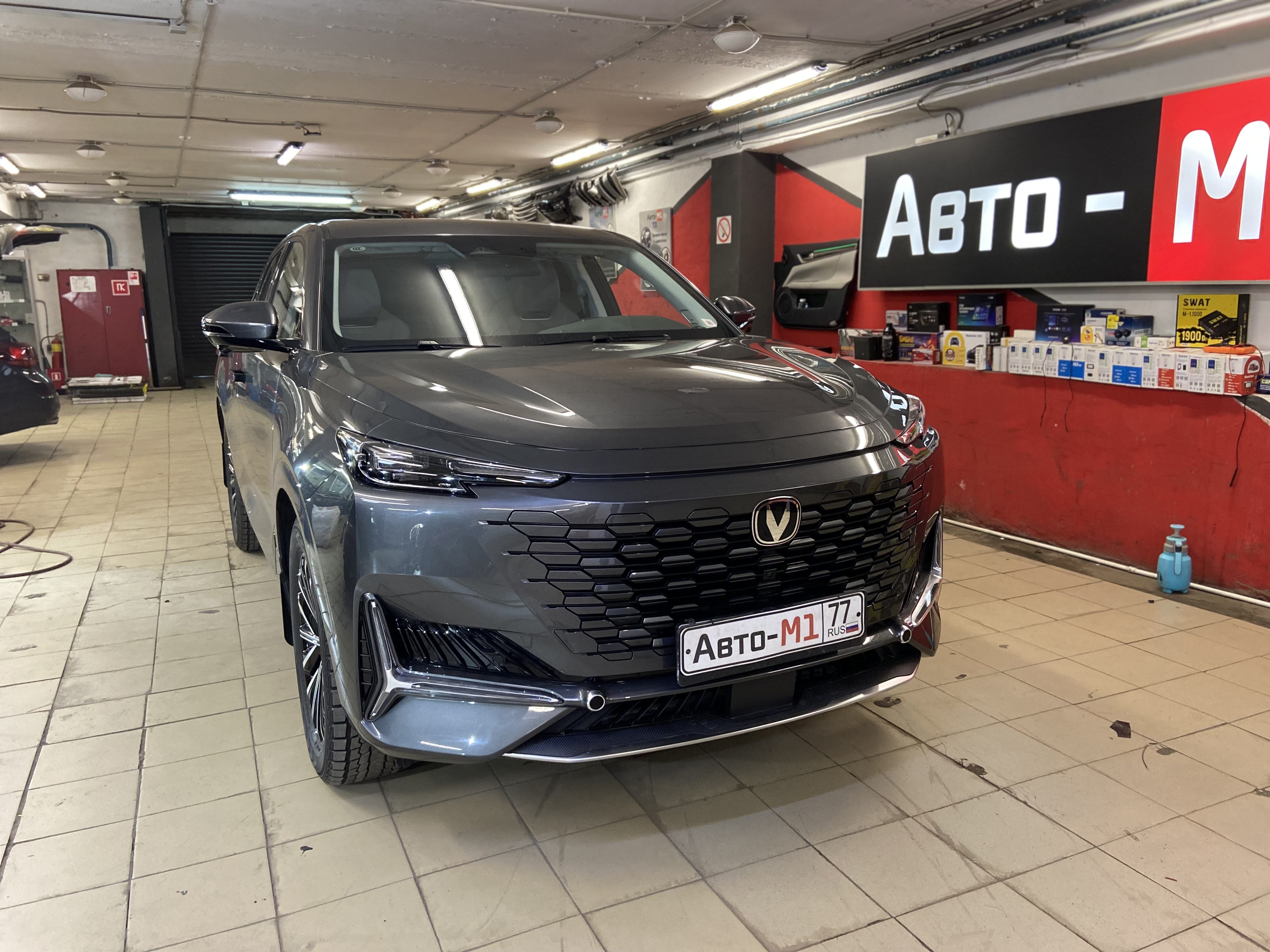 Установка усилителя на Changan uni-k