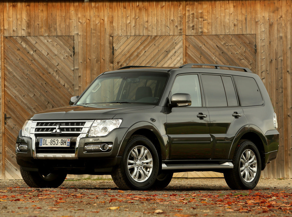 Химчистка салона Mitsubishi Pajero