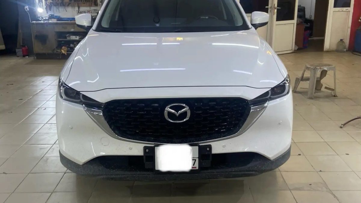 Установка обогрева сидений на китайскую Mazda CX-5 2026 года в тюнинг-ателье «Авто-М1»