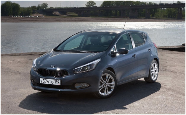 Тонировка фонарей на KIA Ceed